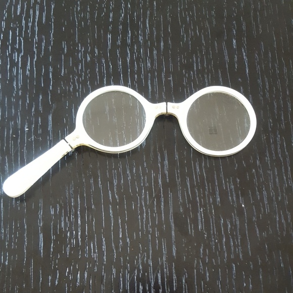 eyeglasses handle